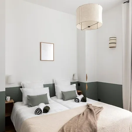 Apartment Elegant A Deux Pas Des Champs-elysees