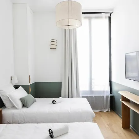 Appartement Elegant A Deux Pas Des Champs-Elysees * Paris